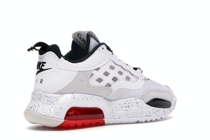 Jordan Max 200 White Challenge Red Black