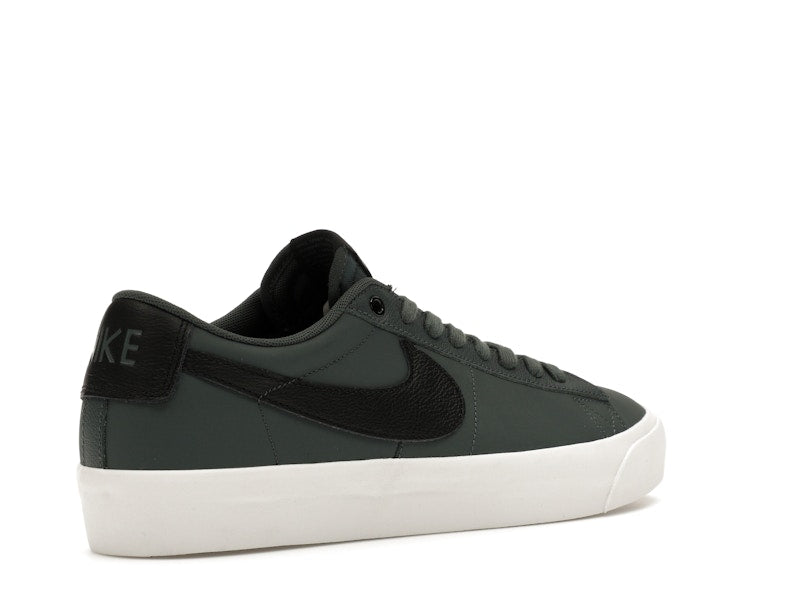 Nike SB Zoom Blazer Low Pro GT Vintage Green