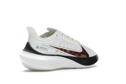 Nike Zoom Gravity Sail (Women's)
