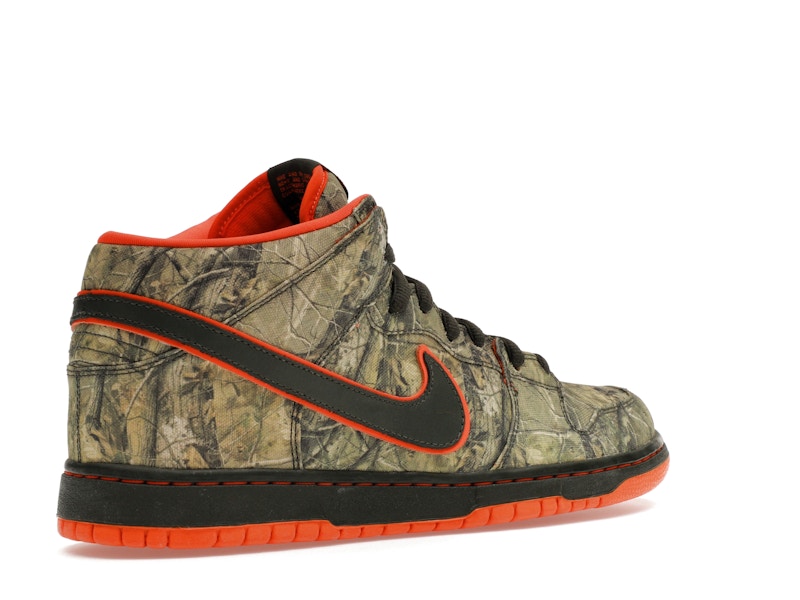 Nike SB Dunk Mid Real Tree Camo