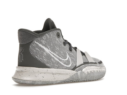 Nike Kyrie 7 SE Chip (GS)