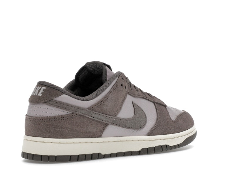 Nike Dunk Low SE Platinum Violet Cave Stone