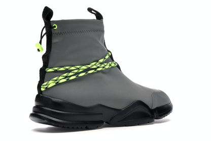 John Geiger 002 Stealth Volt