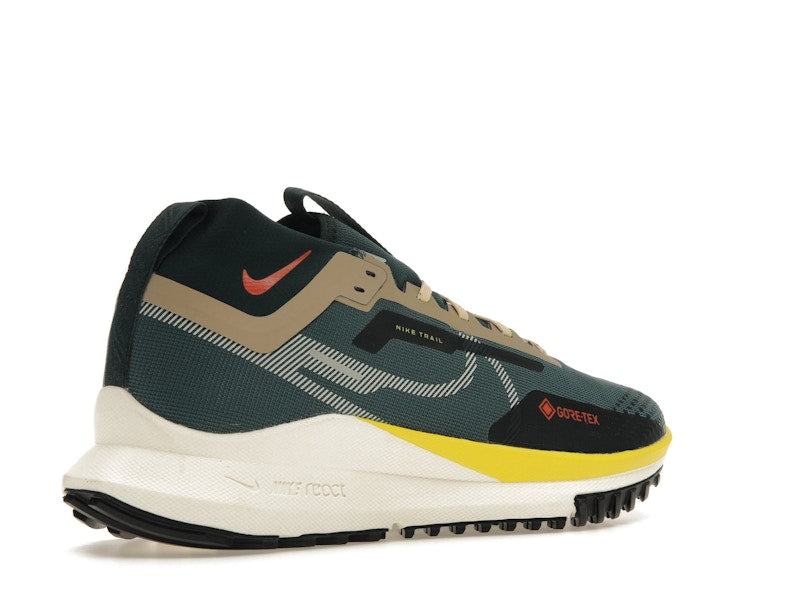Nike React Pegasus Trail 4 Gore-Tex Noble Green Picante Red