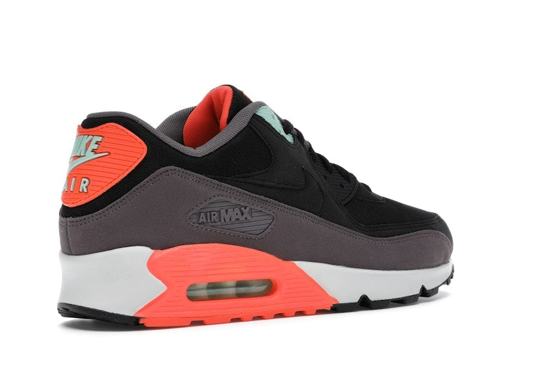 Nike Air Max 90 Hyper Crimson