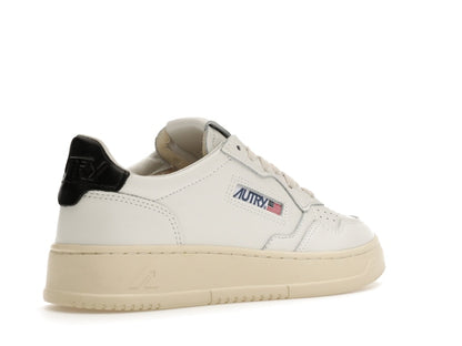 Autry Medalist Leather Low White Black Tab (Women's)