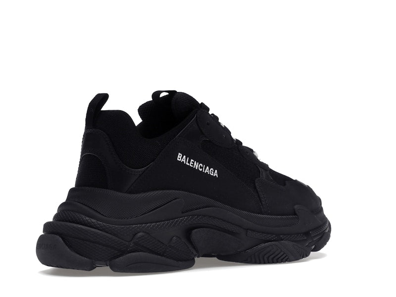 Balenciaga Triple S Black (2021)