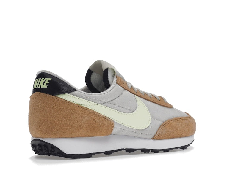 Nike Daybreak Praline Volt (Women's)