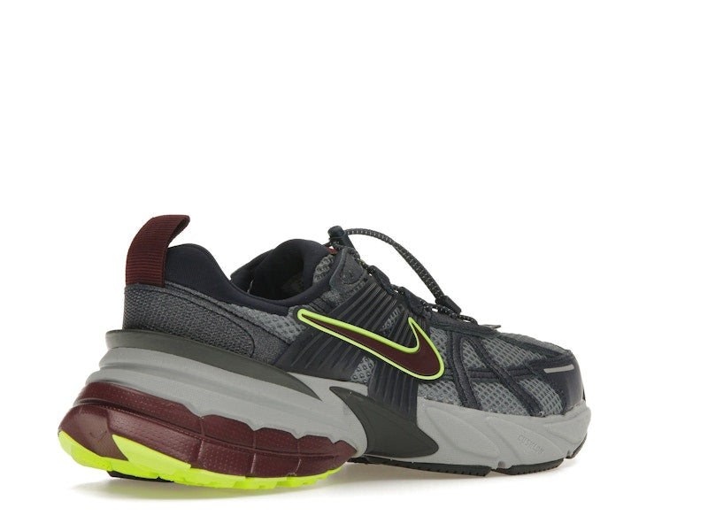 Nike V2K Run Luminous (Women's)