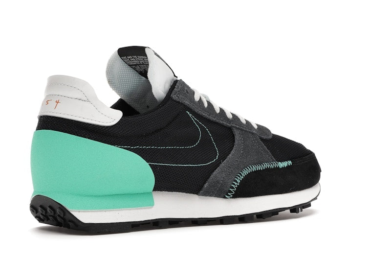 Nike Daybreak Type Black Menta