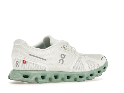 On Running Cloud 5 Undyed White Creek (Women's)