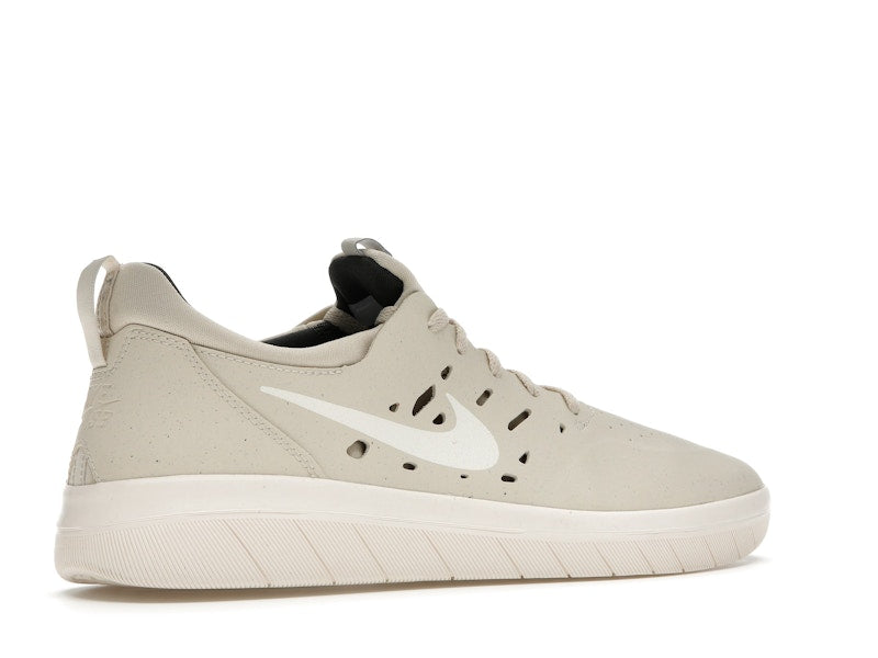 Nike SB Nyjah Free Beach