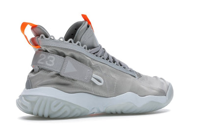 Jordan Proto React Wolf Grey Total Orange