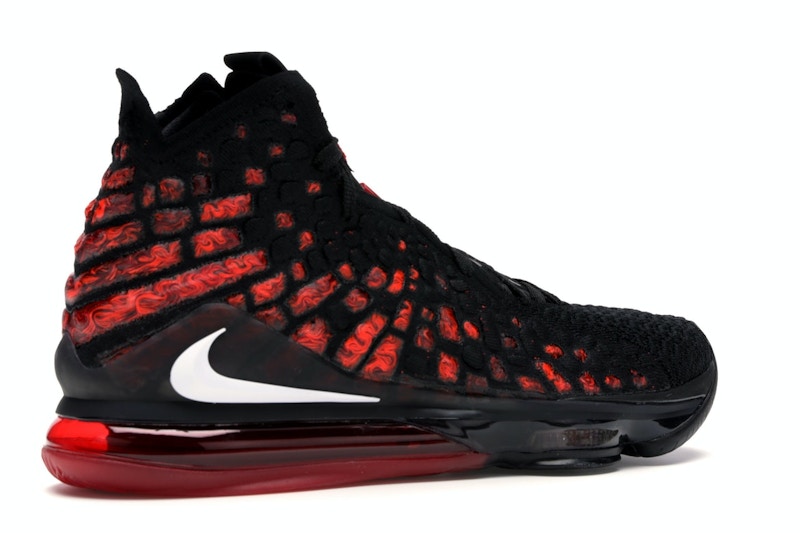 Nike LeBron 17 Infrared