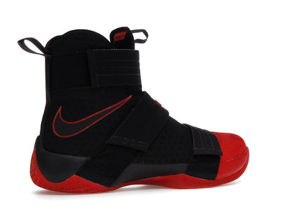 Nike LeBron Zoom Soldier 10 Un-Cleated