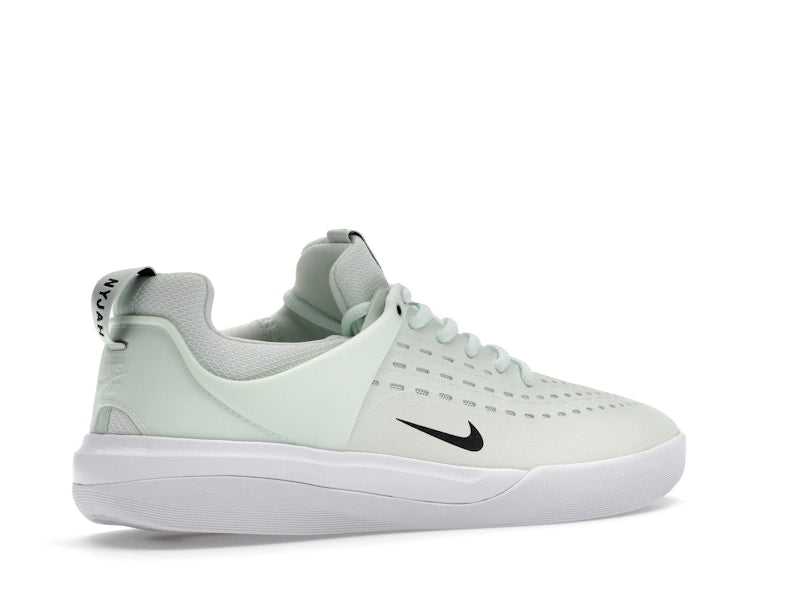 Nike SB Zoom Nyjah 3 Barely Green
