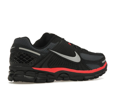 Nike Zoom Vomero 5 Black Metallic University Red