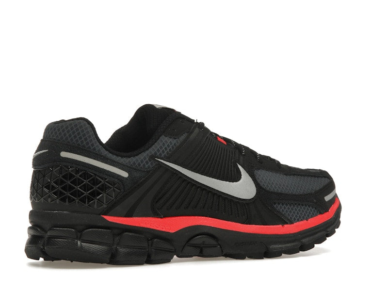 Nike Zoom Vomero 5 Black Metallic University Red