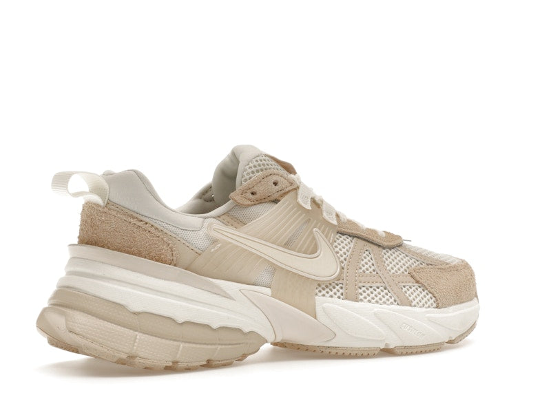 Nike V2K Run Sail Sand Drift (Women's)