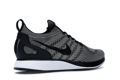 Nike Mariah Flyknit Racer Pale Grey Solar Red