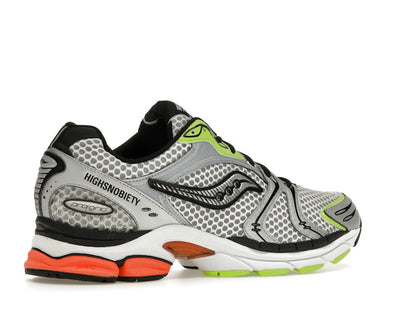 Saucony ProGrid Triumph 4 Highsnobiety Silver