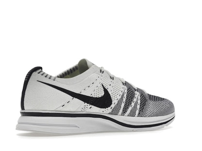Nike Flyknit Trainer White Black