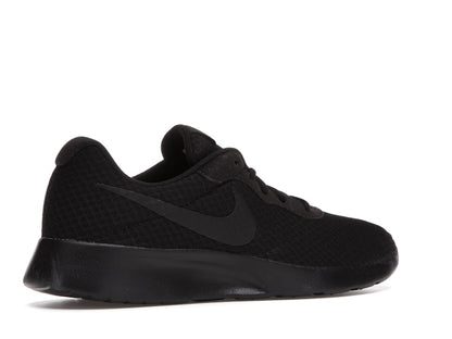 Nike Tanjun Black/Black-Anthracite