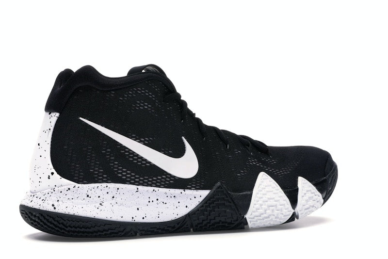 Nike Kyrie 4 Black White