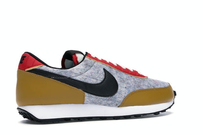 Nike Daybreak University Red Gold Suede (Women's)