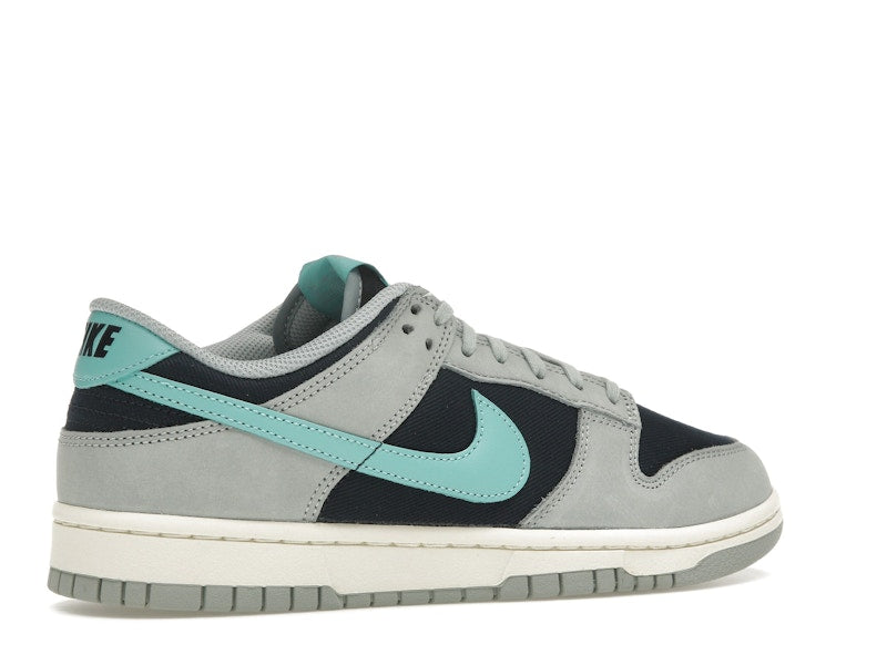 Nike Dunk Low Retro Premium Light Pumice Green Frost