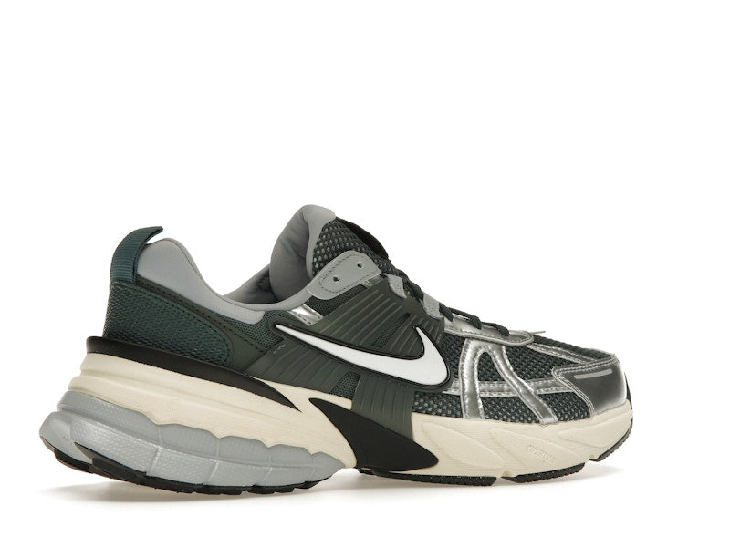 Nike V2K Run Vintage Green