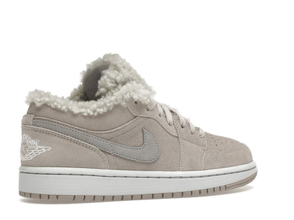 Jordan 1 Low SE Sherpa Fleece (Women's)