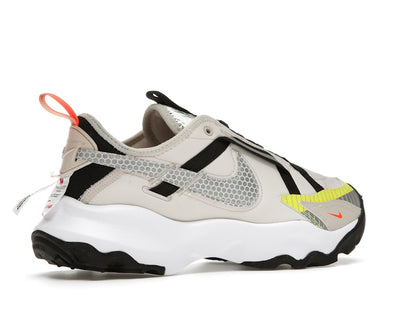 Nike TC 7900 LX 3M Light Orewood Brown (Women's)