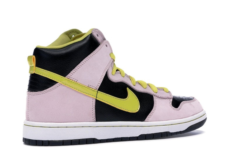 Nike SB Dunk High Miss Piggy