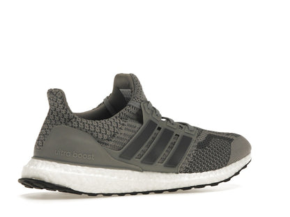 adidas Ultra Boost 5.0 DNA Grey Three Black