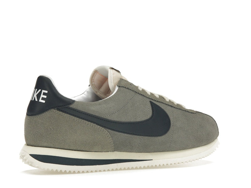 Nike Cortez size? Exclusive Grey