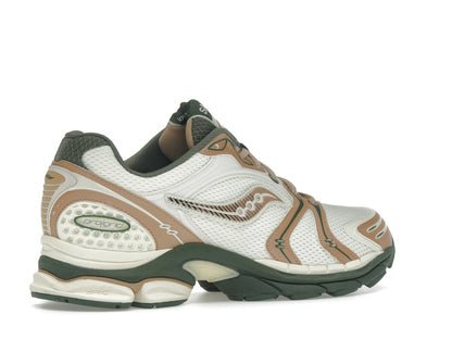 Saucony ProGrid Triumph 4 Saucony & Friends Seanella Abraham