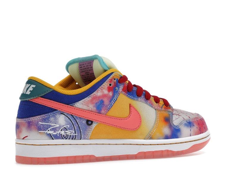 Nike SB Dunk Low Futura Laboratories Sunblush (Friends and Family)