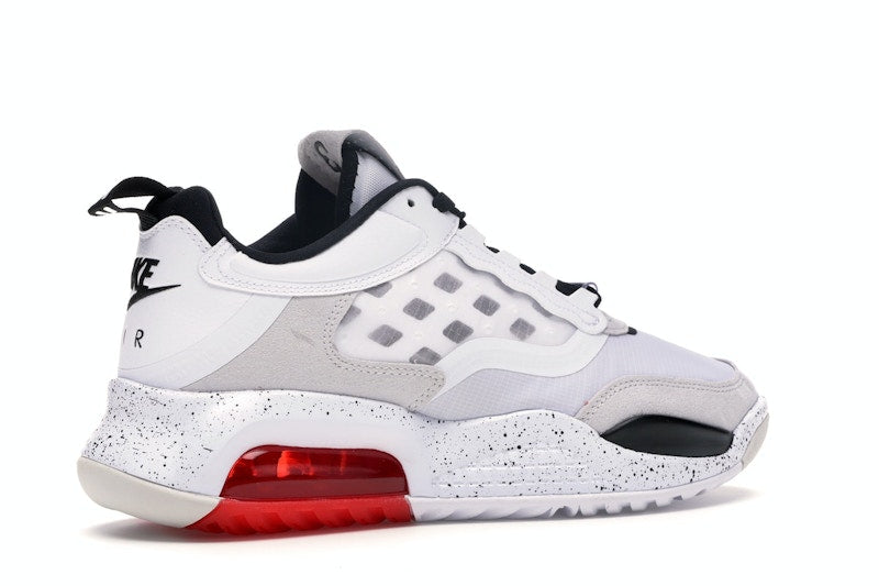 Jordan Max 200 White Challenge Red Black