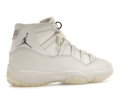 Jordan 11 Retro Pearl (Women's)