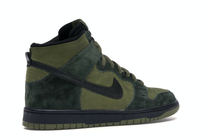 Nike SB Dunk High Hulk