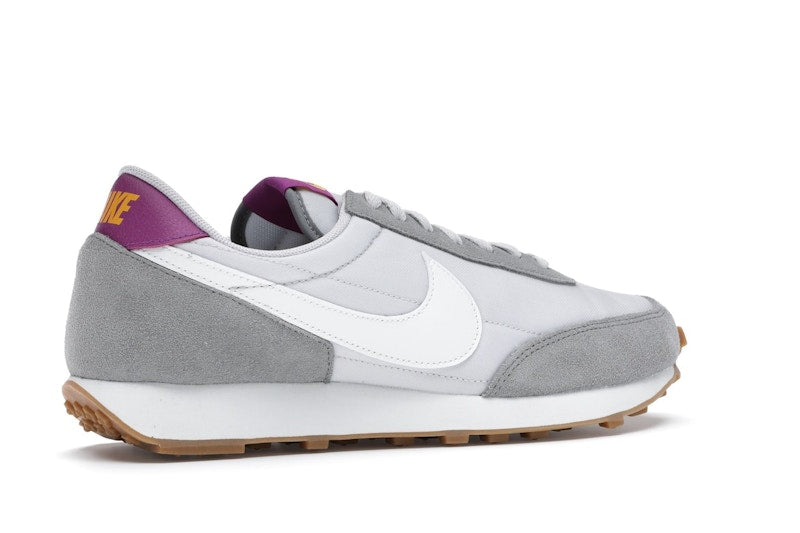 Nike Daybreak Particle Grey (Women's)