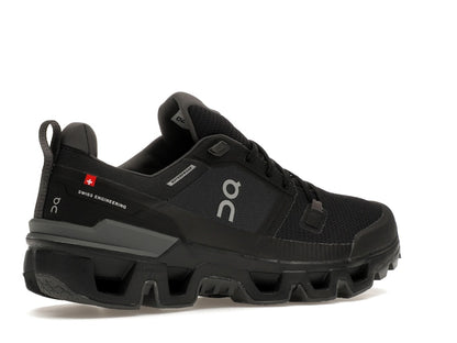 On Running Cloudwander Waterproof Black Eclipse (Women's)