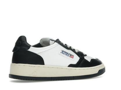 Autry Medalist Leather Low White Black (Women's)
