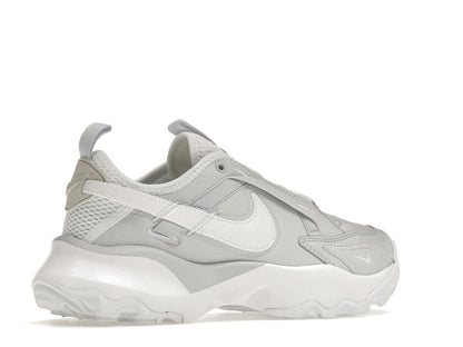 Nike TC 7900 Premium 2 Photon Dust Photon Dust Grey Fog White (Women's)