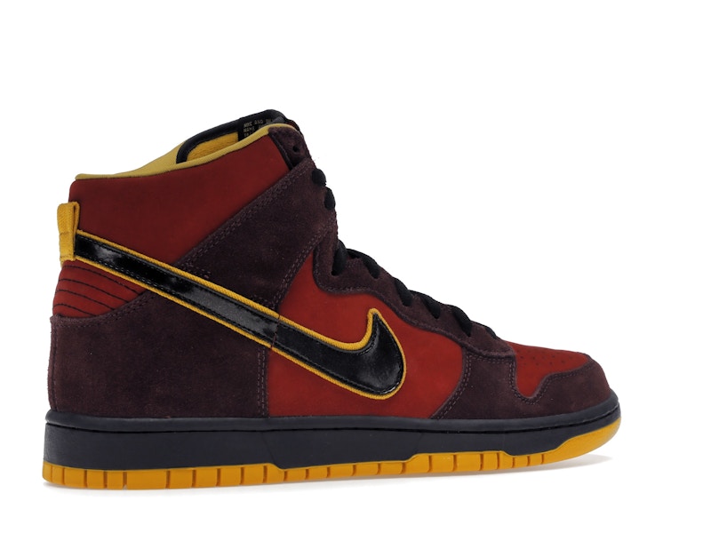 Nike SB Dunk High Iron Man