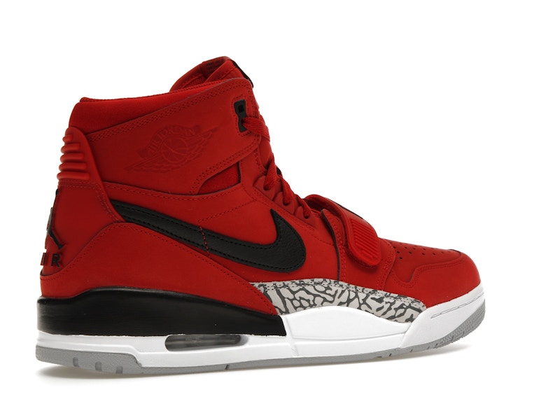 Jordan Legacy 312 Toro