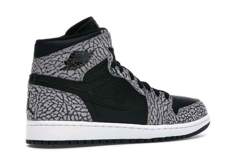 Jordan 1 Retro Un-Supreme