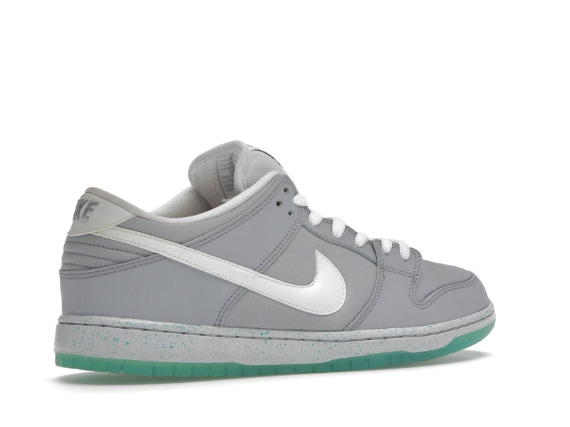 Nike SB Dunk Low Marty McFly