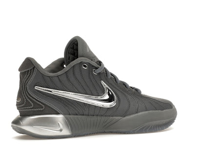 Nike LeBron 21 Resilient
